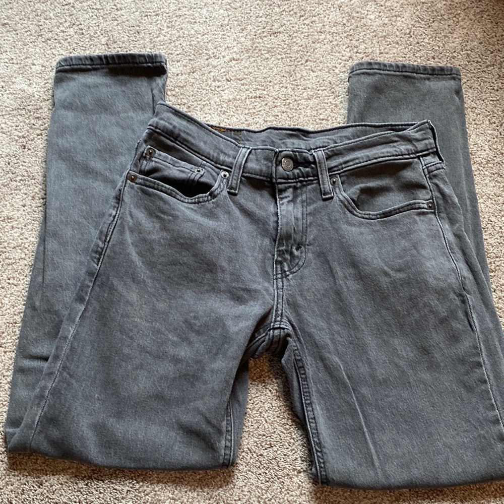Men’s Levi’s 531 light gray jeans. Five pocket style. Size 28 x30. 99% Cotton